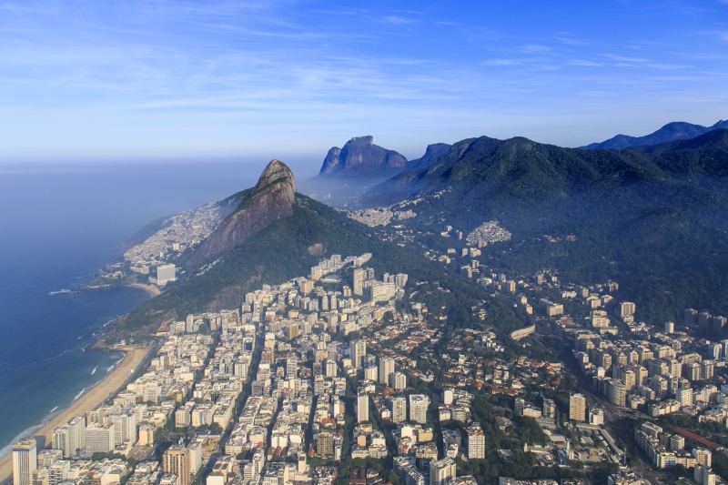 1_1_leblon_aerial_2014
